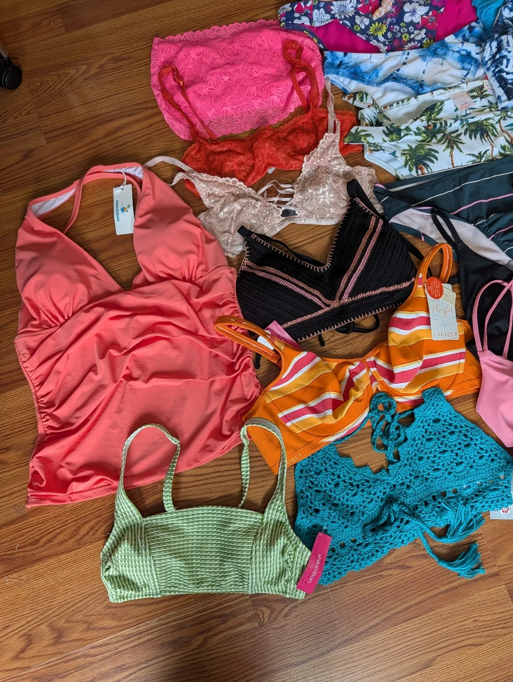 28 Piece Reseller Bra/Swimwear Bundle - Picture 2 of 4